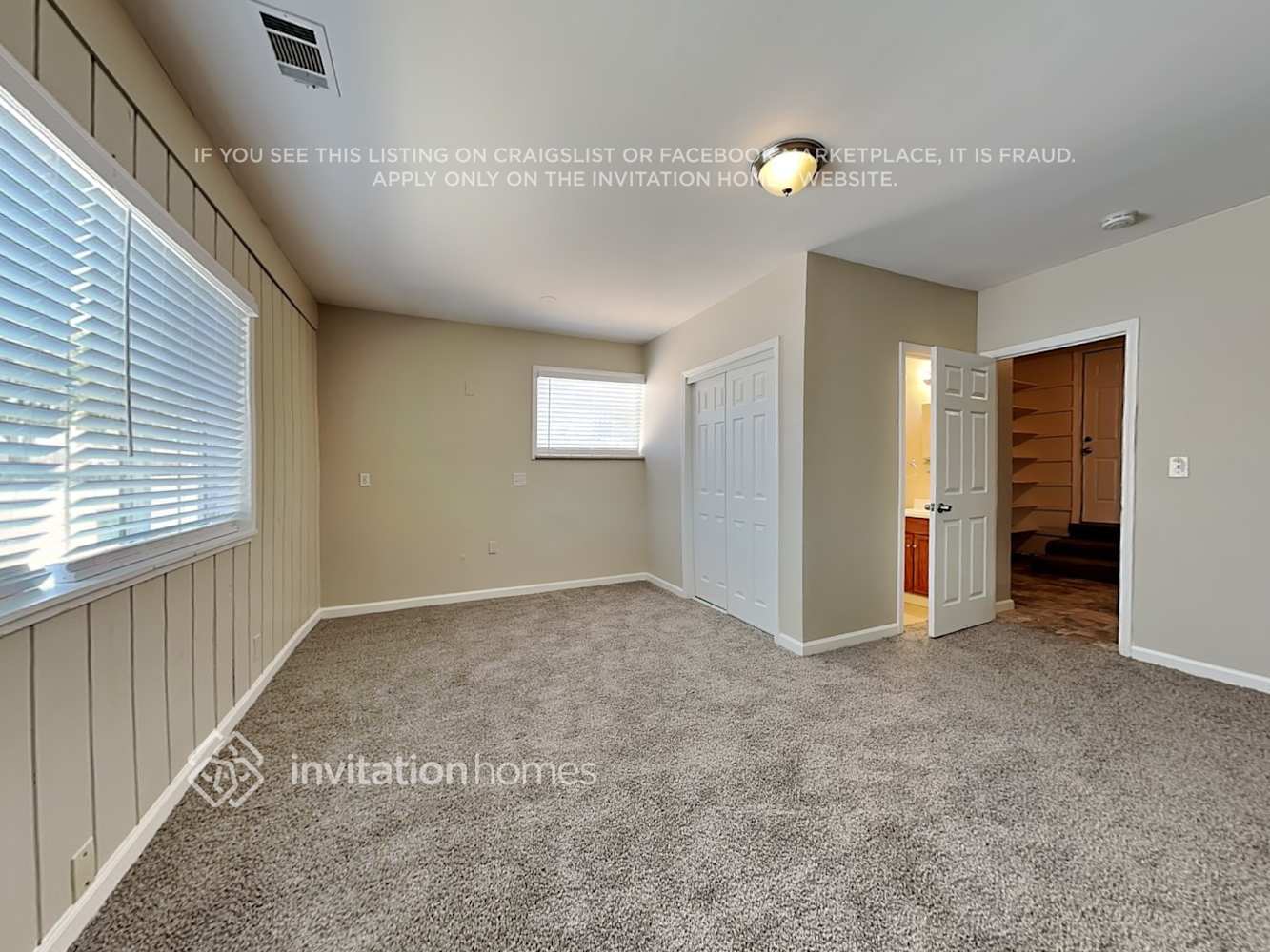 Building Photo - 2760 Orchid St