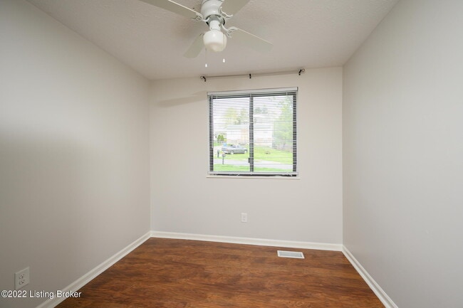 Building Photo - 7419 W Orchard Grass Blvd