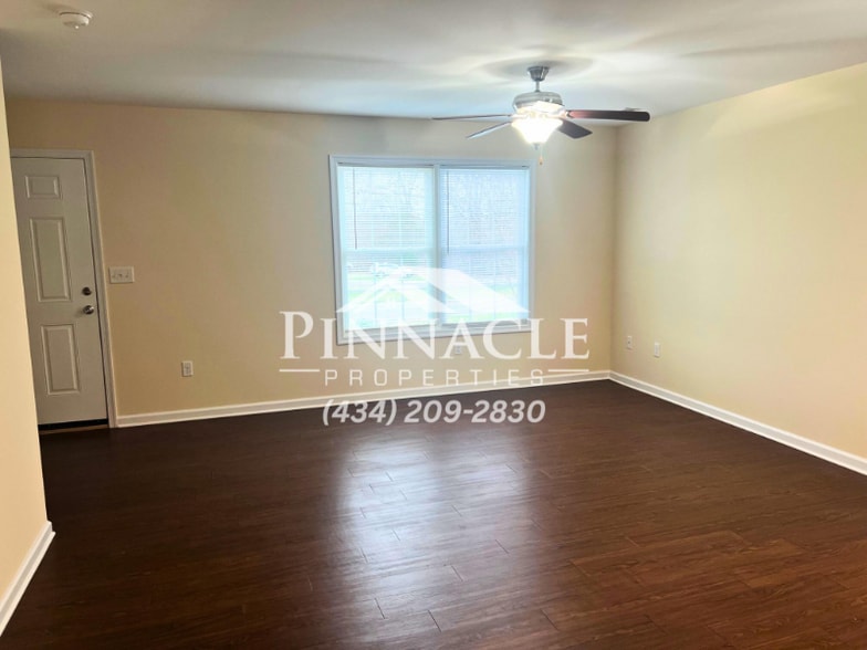 Building Photo - 735 Old Graves Mill Rd