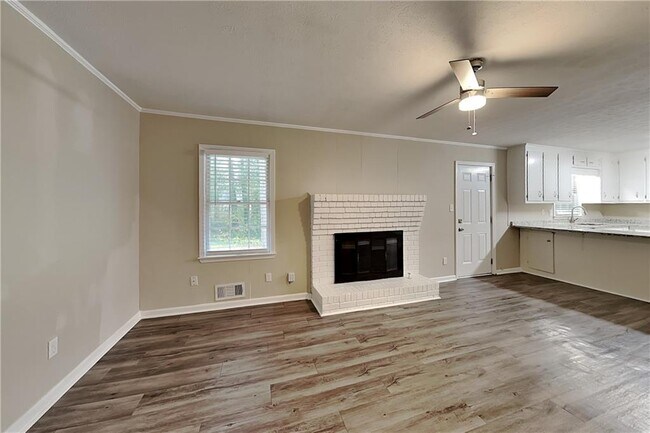 Building Photo - 3023 Timberline Rd