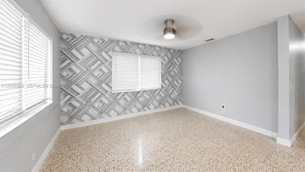 Building Photo - 3630 Percival Ave