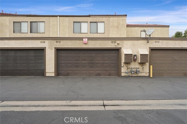 Building Photo - 9274 Citrus Ave