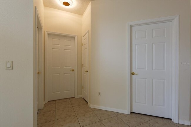 Building Photo - 18014 Java Isle Dr