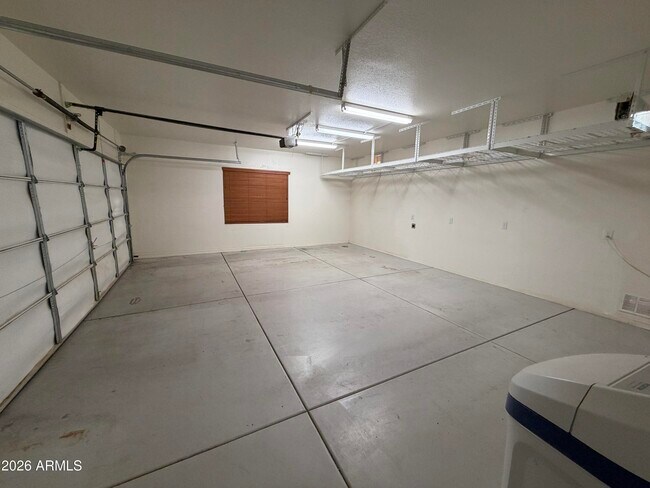 Building Photo - 8498 W Quail Track Dr