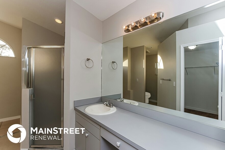 Building Photo - 1449 Ashboro Cir SE