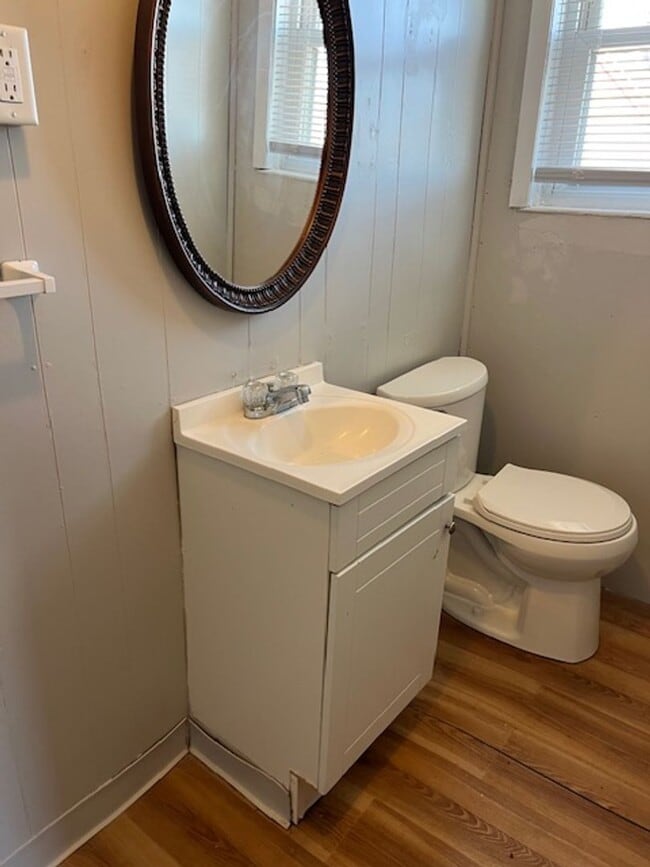 Building Photo - 171 Garden St