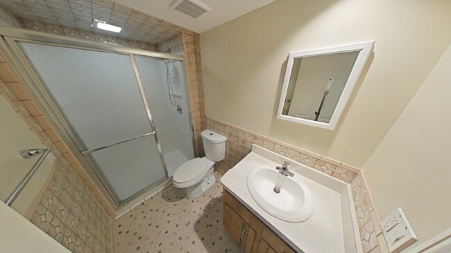 Building Photo - 12957 Canterbury Dr