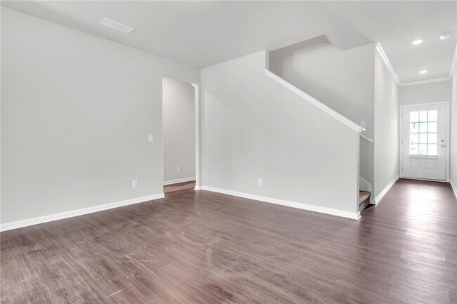 Building Photo - 208 Turner Ln