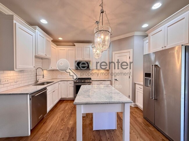 Building Photo - 2611 Wendell Wy