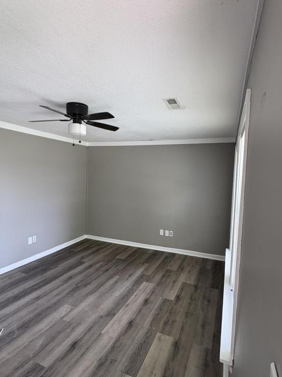 Building Photo - 804 N Capelle St