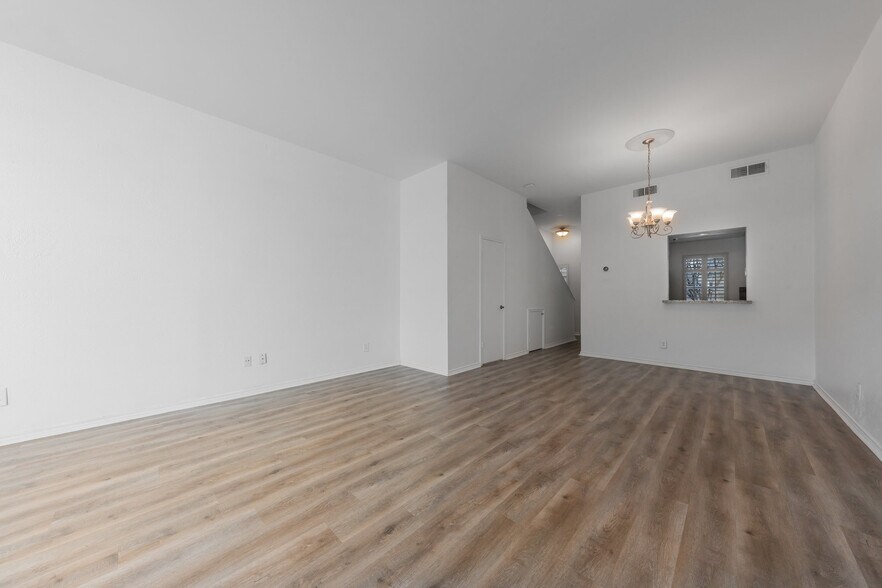 Building Photo - 2815 Welborn St