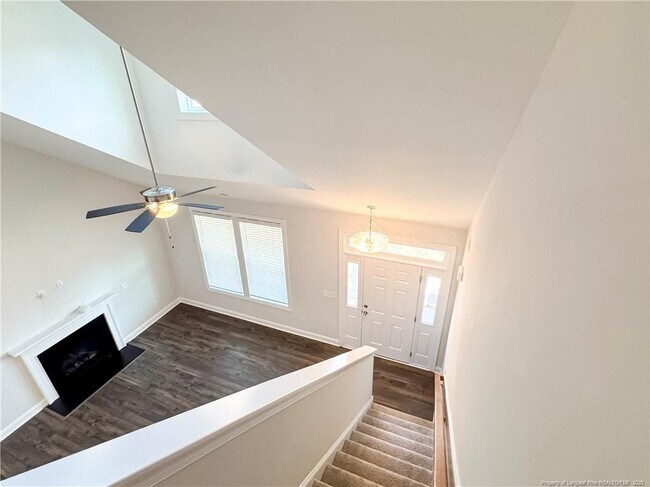 Building Photo - 227 Bow Cmn Wy