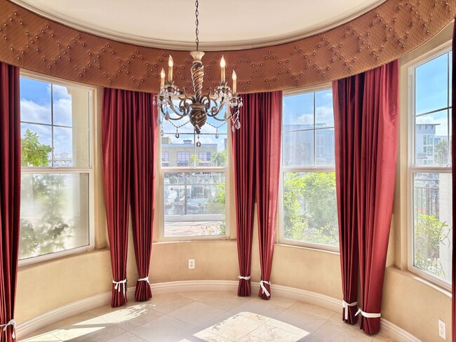 Building Photo - 1702 Aleutian Way