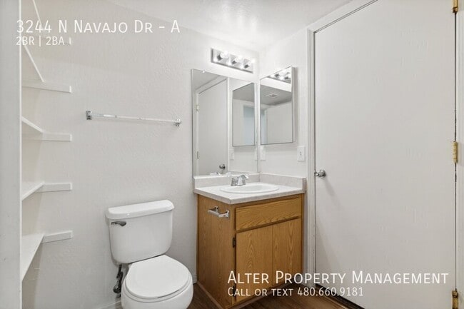 Building Photo - 3244 N Navajo Dr