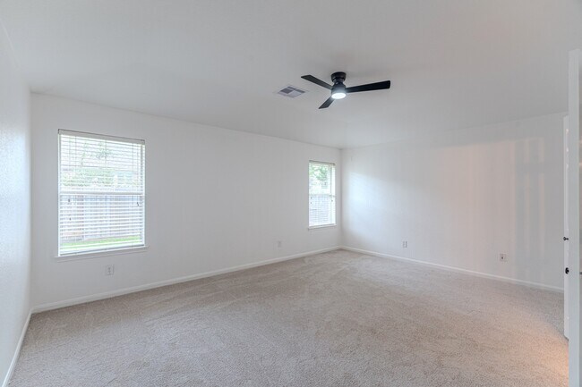 Building Photo - 138 Bryce Branch Cir