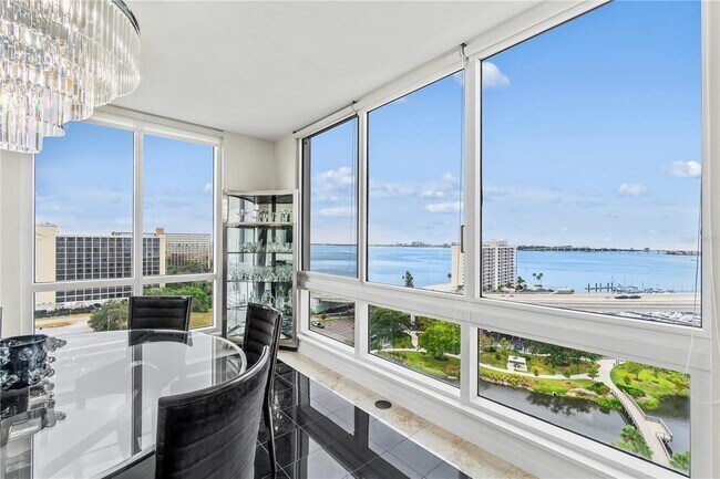 Building Photo - 331 Cleveland St