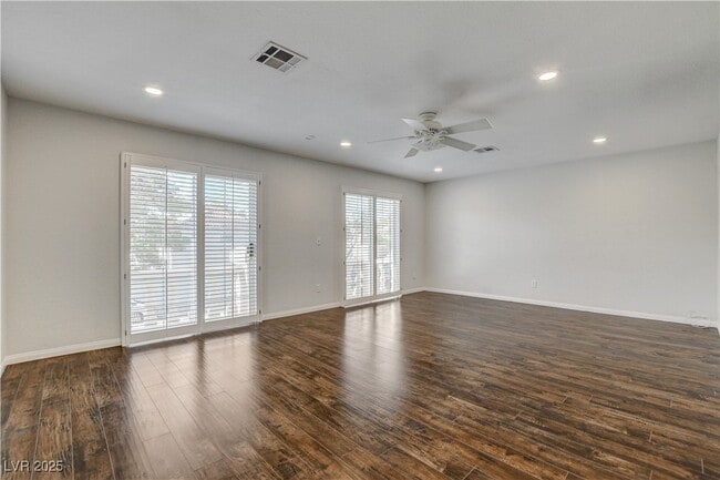 Building Photo - 9405 Mast Dr