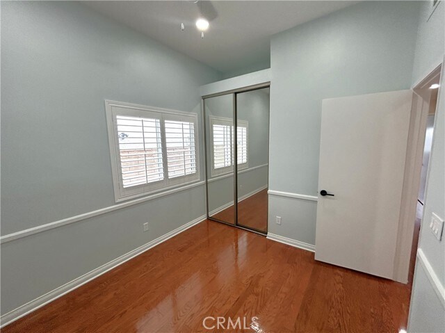 Building Photo - 3130 Oakcrest Dr