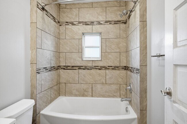 Building Photo - Three-Bedroom Home for Rent in Duquesne