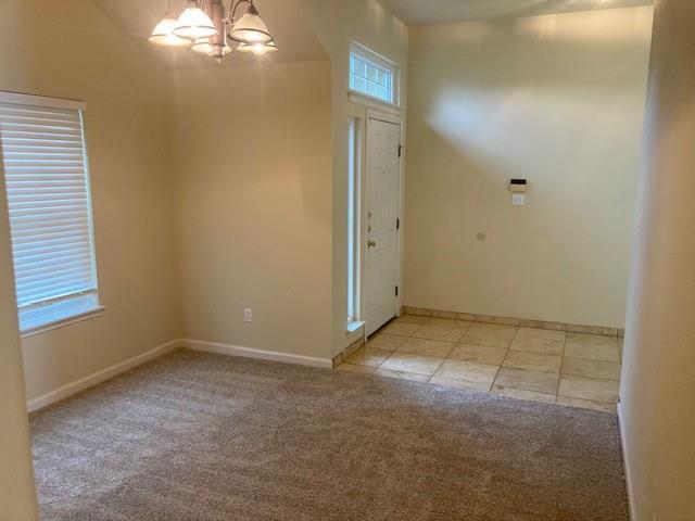 Building Photo - 632 Columbine Ave