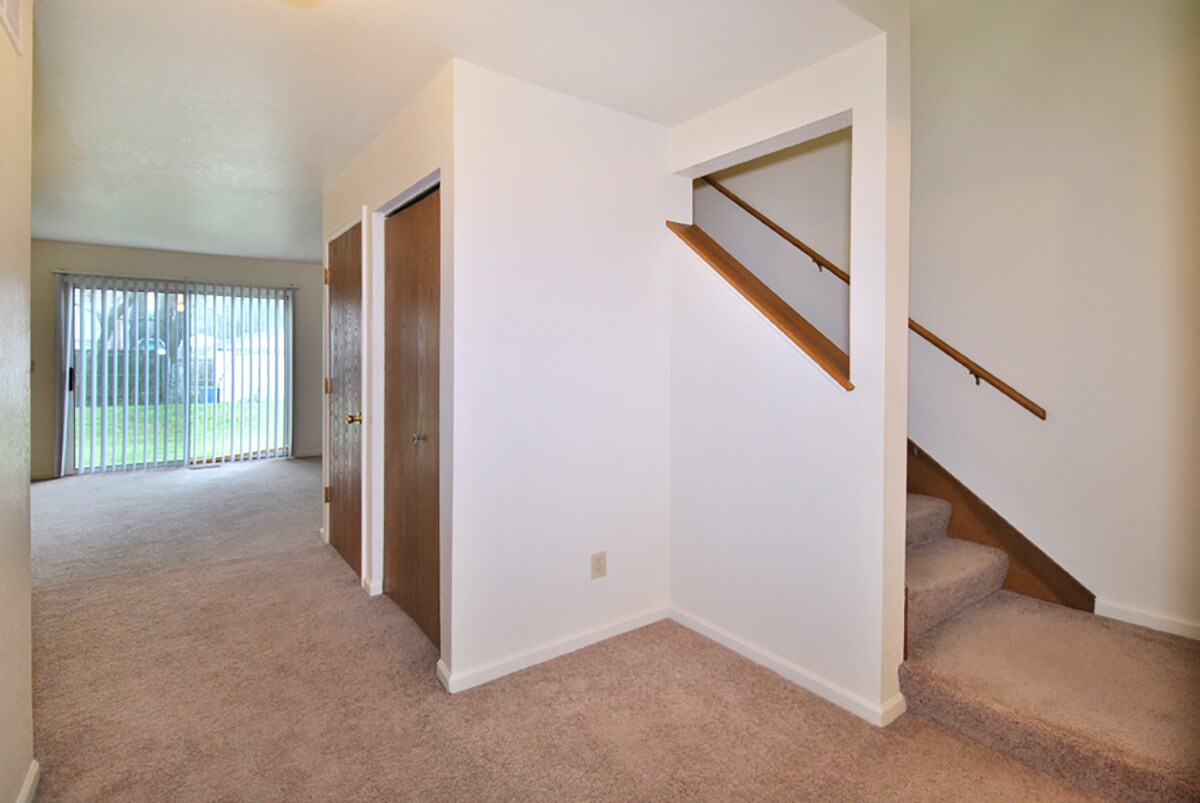 The View Apartments And Townhomes Portage Mi Apartment Finder The View Apartments And Townhomes Portage Mi Apartment Finder
