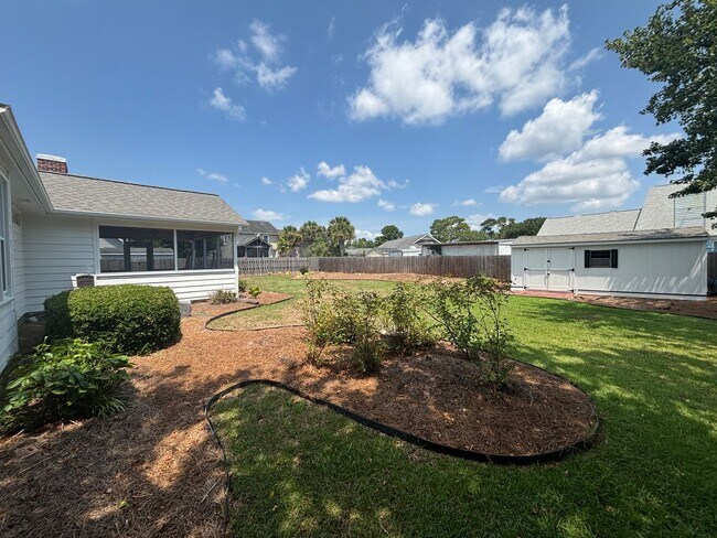 Building Photo - 5405 Beretta Way