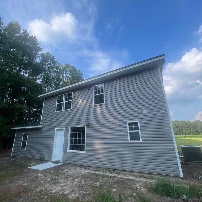 Building Photo - 3651 Gallberry Rd