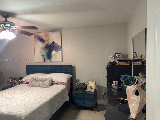 Building Photo - 3375 W 76th St