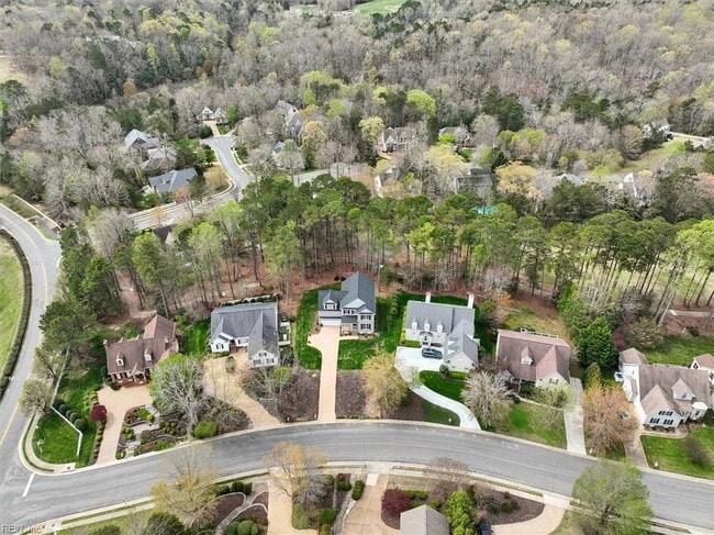 Building Photo - 3009 Ridge Dr