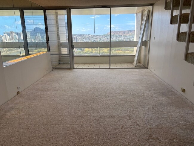 Primary Photo - Kapiolani - Ala Wai Skyrise - 1 Bdrm/1 Bat...