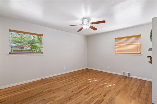 Building Photo - 3605 Jeanette Dr