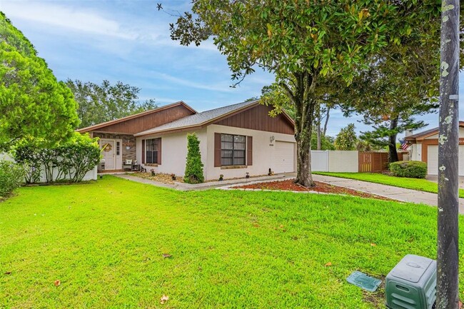 Building Photo - 6308 Fernbrook Ct