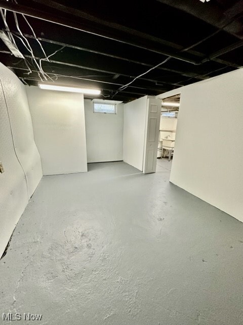 Building Photo - 422 W Smith Rd