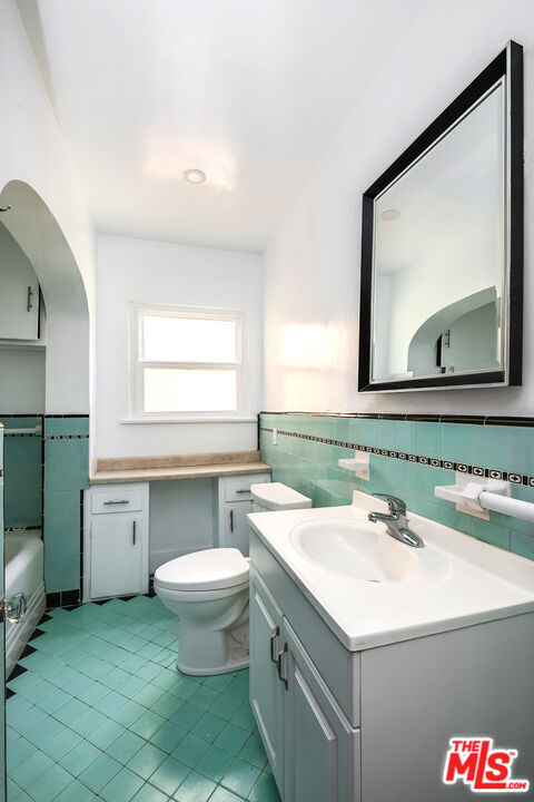 Building Photo - 4418 Brunswick Ave