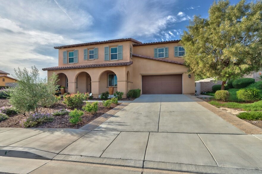 Building Photo - 32640 Cougar Pass Ct