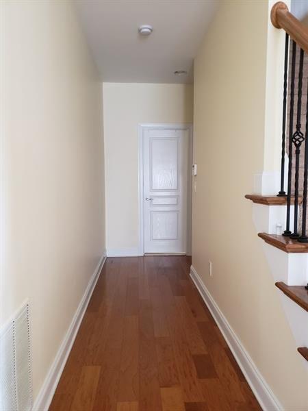 Building Photo - 5645 Princeton Run Trail