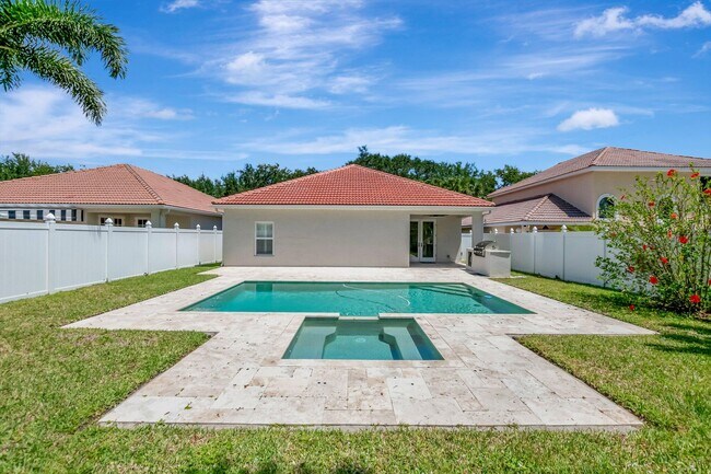Building Photo - 1050 Delray Lakes Dr