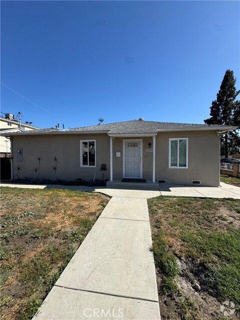 Building Photo - 12256 Vanowen St