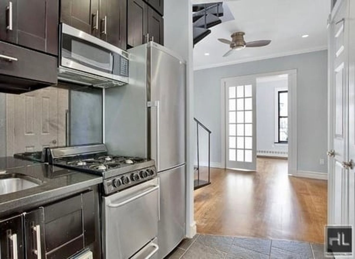 Building Photo - East 28th Street