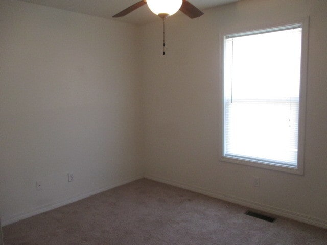 Building Photo - AFFORDABLE and Close to Ft. Riley