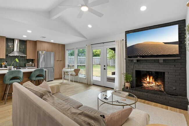 Building Photo - 1111 Speer Ln