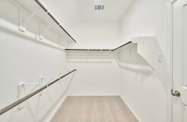 Building Photo - 6313 Barrington Clf Trl