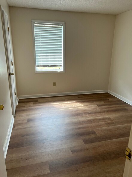 Building Photo - 2601 Durham Meadows Ct