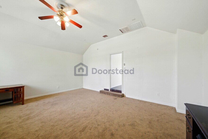 Building Photo - 1513 Van Winkle Dr