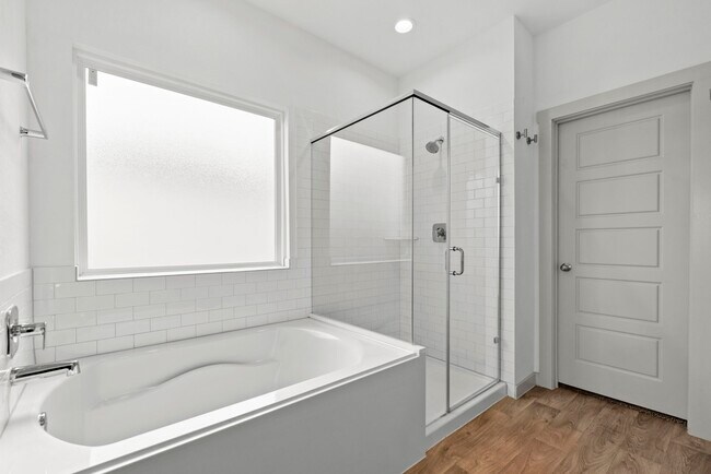 Building Photo - 207 William Ln