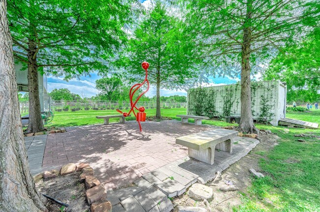 Building Photo - 12668 Newbrook Dr