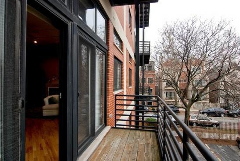 Balcony - 2012 West Saint Paul Avenue