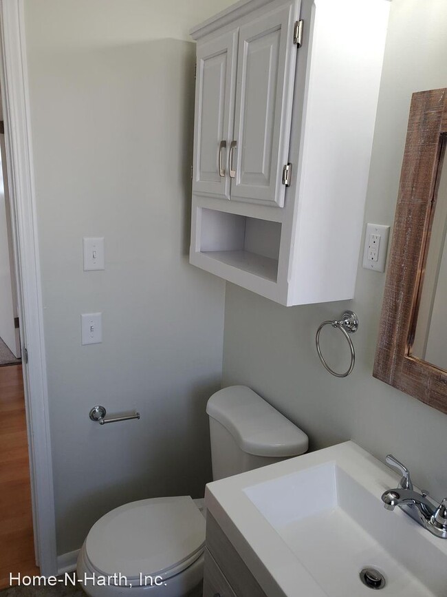 Building Photo - 3 br, 1.5 bath House - 8108 E Indianapolis