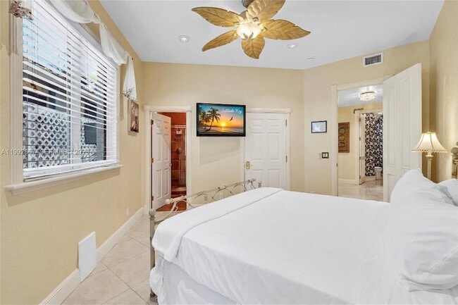 Building Photo - 625 Poinciana Dr