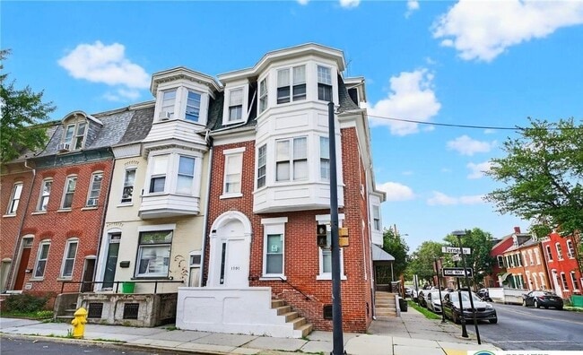 Building Photo - 1101 W Turner St